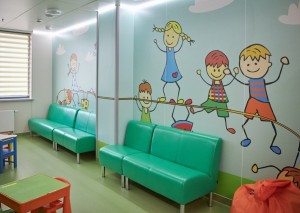 Поставка облицовочных материалов и облицовка ступеней в детской больнице Охматдет